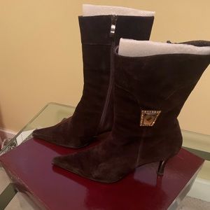 3 X$22 , Suede Brown Boot